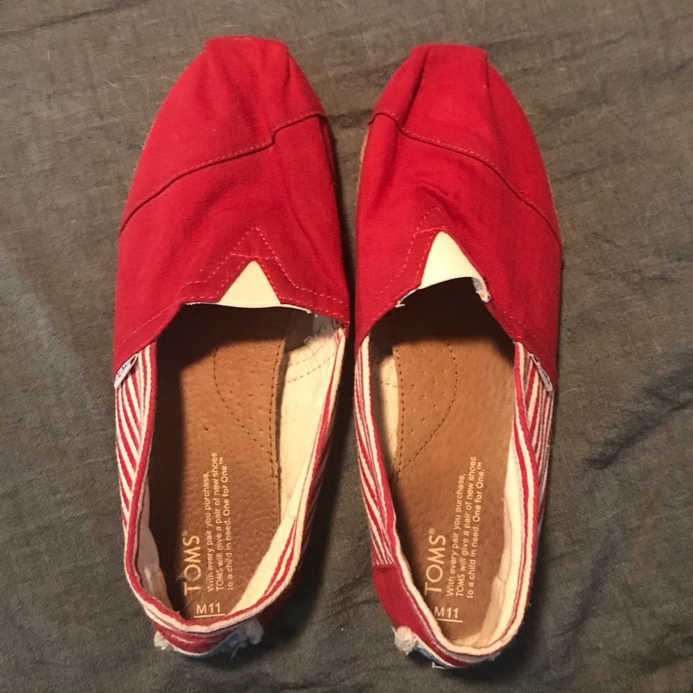 Men’s TOMS